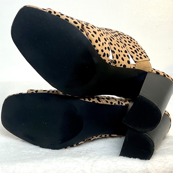 JustFab Gisele Cheetah Mule Sandal Tan Spot Faux Suede Block Heel Slip On Size 9 - Picture 5 of 10